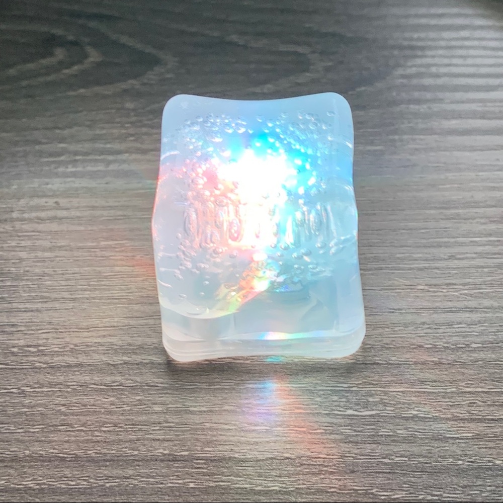 Disneyland Disney World Magic Glow Cube Drink Ice